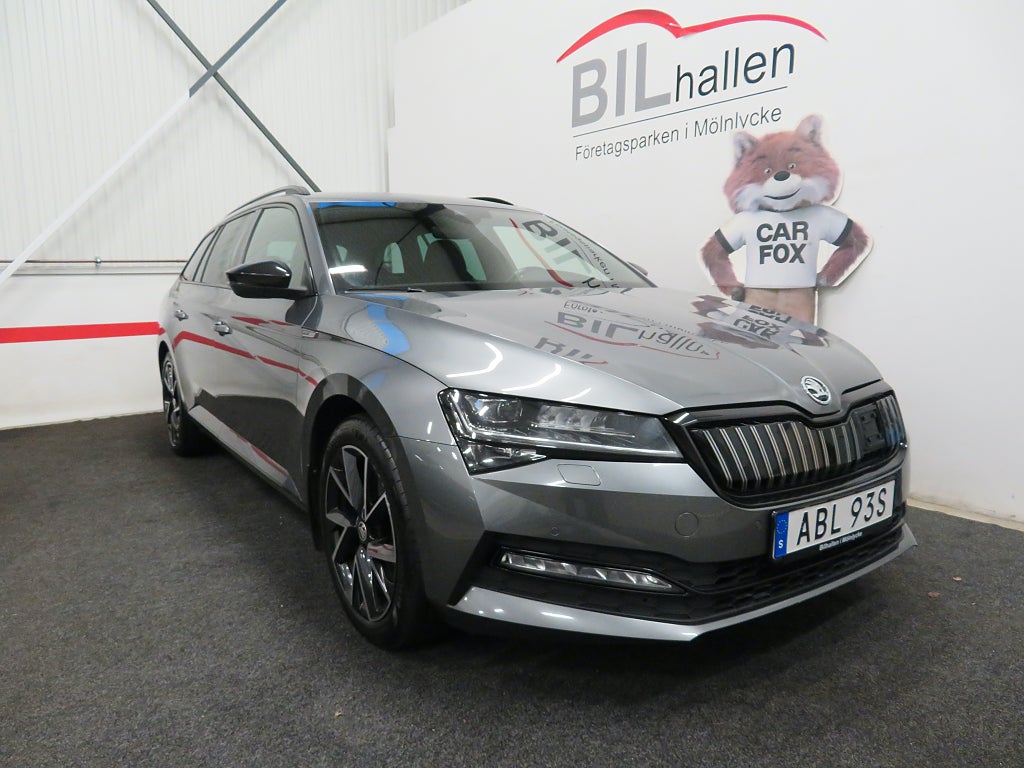 Skoda Superb iV Combi 1.4TSI 218HK iV Business Edition Sportline Värmare Drag