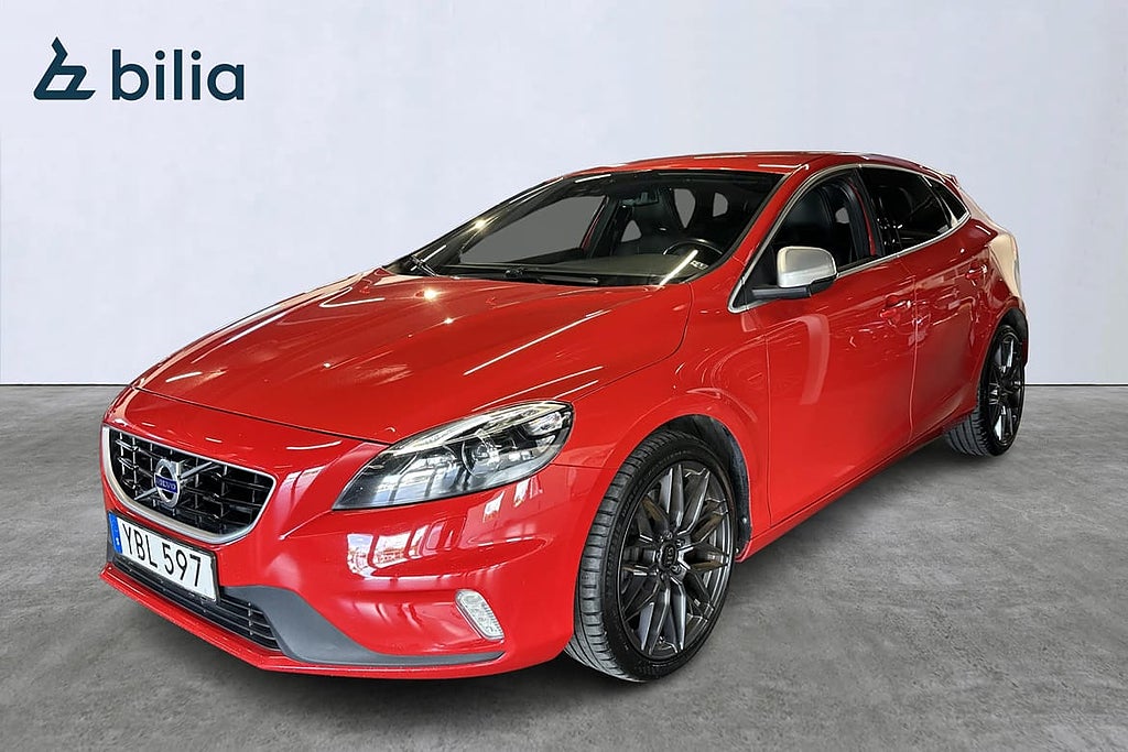 Volvo V40 T5 R-Design Värmare Dragkrok Skinn Keyless Kamrem bytt 