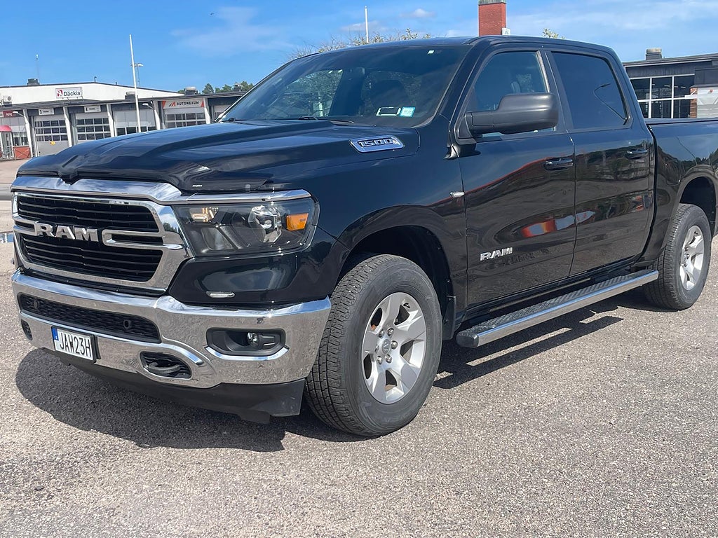 RAM 1500 Crew Cab 3.6 V6 eTorque 4x4 TorqueFlite
