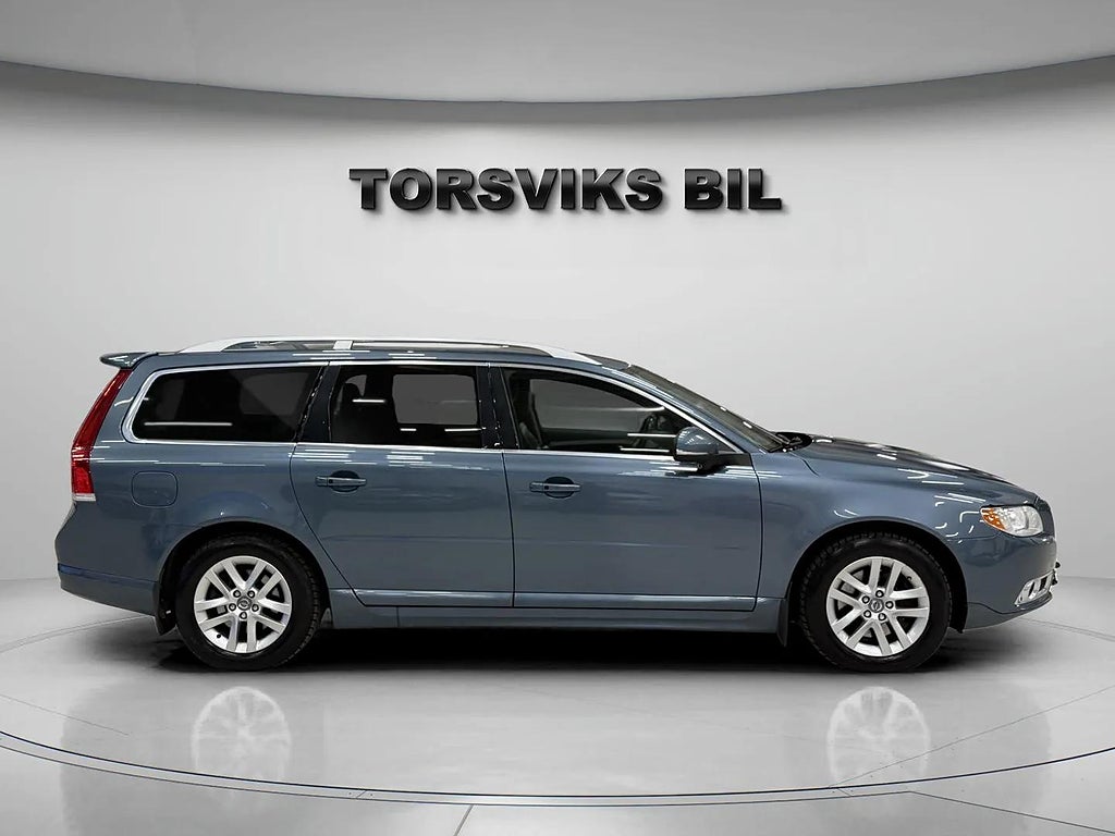 Volvo V70 D5 AWD Geartronic Summum R-Design Limited 215hk - miniatyr 7