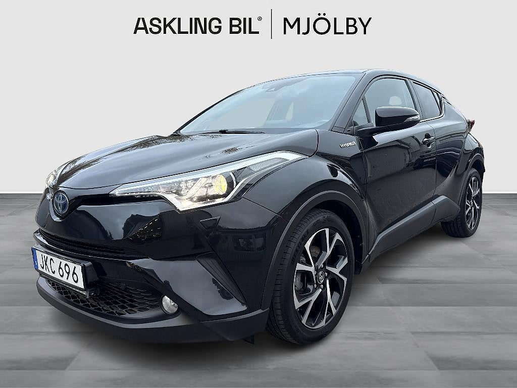 Toyota C-HR Hybrid 1.8 X-Edition Skinn JBL