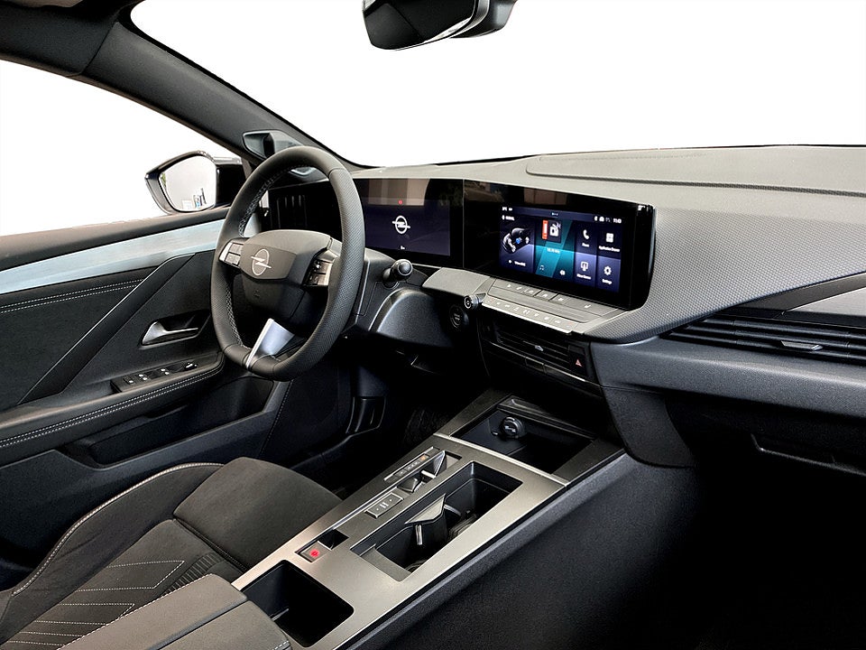 Bild på Opel Astra Sports Tourer GS PHEV 195hk - OMGÅENDE LEVERANS!