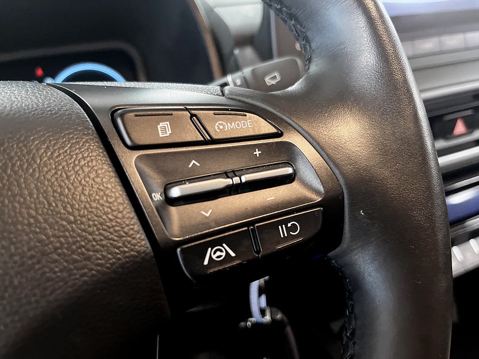 Bild på Hyundai Kona Essential 1.0 T-GDI 120hk Aut B-KAMERA CARPLAY