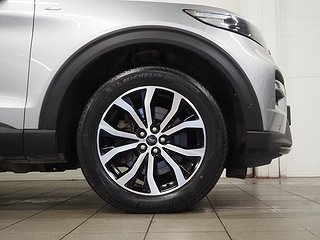 SUV Ford Explorer 8 av 28