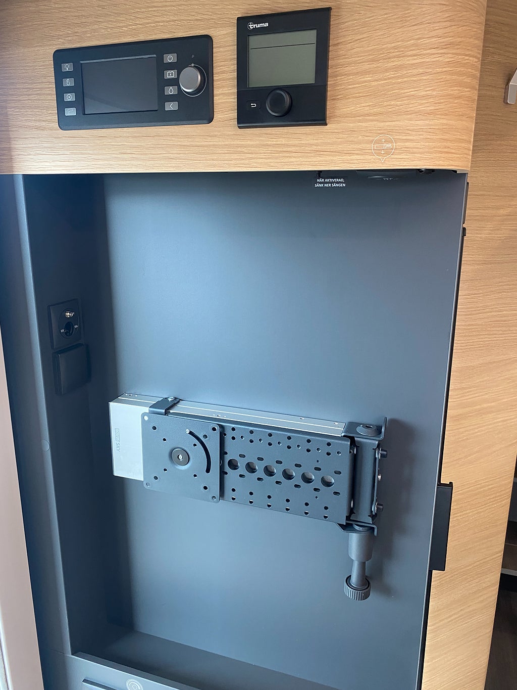 Adria Matrix 670 SL 60 Y / Vårmässa 20–22 mars – Påfyllt lager! - Adria