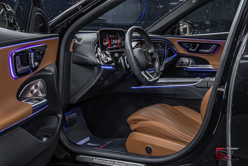 Mercedes-Benz E300 de 4M AMG Adv+ Bur-4D Pano Förarassistpaket+ SuperScreen